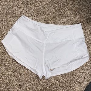 Lulu Lemon Women’s Running Shorts. Low-rise 2.5”